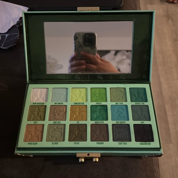 Jeffree Star Blood Money pallette